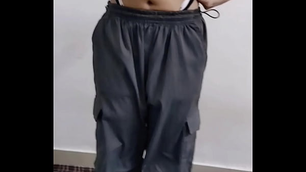 Hot NRI girl want cock like a lolipop, suck & fuck hard by Indian gay